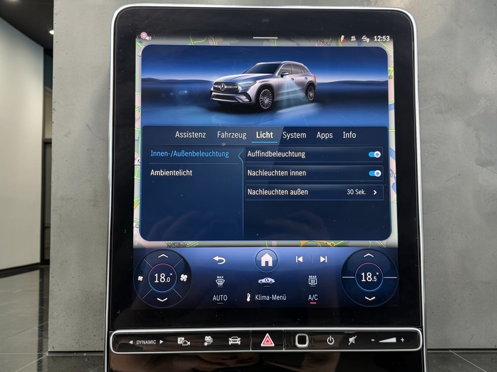 2025 Mercedes-Benz GLC 300e 4Matic - Image 8