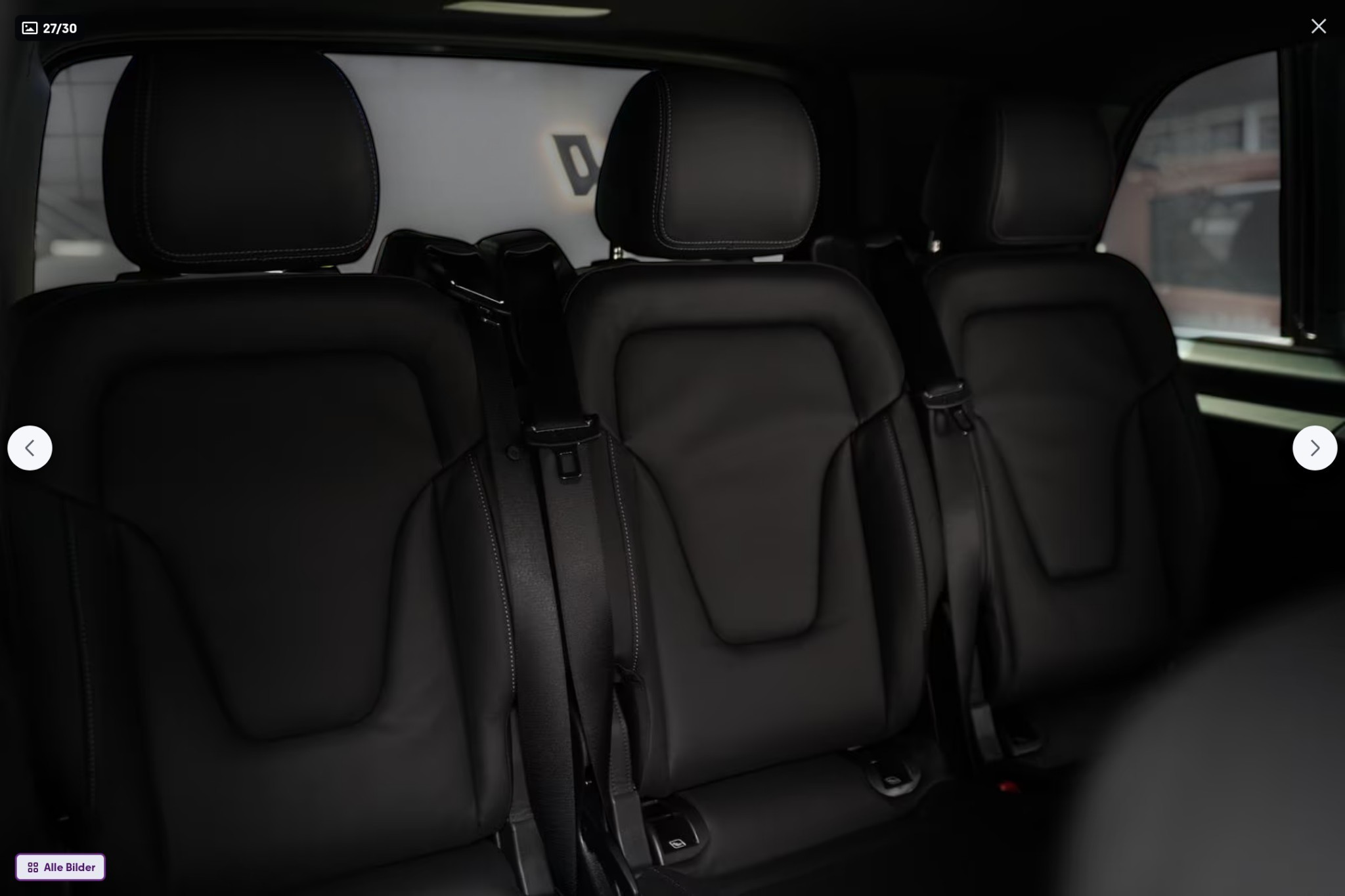 2026 Mercedes Benz V300D 4Motion XL - Image 13