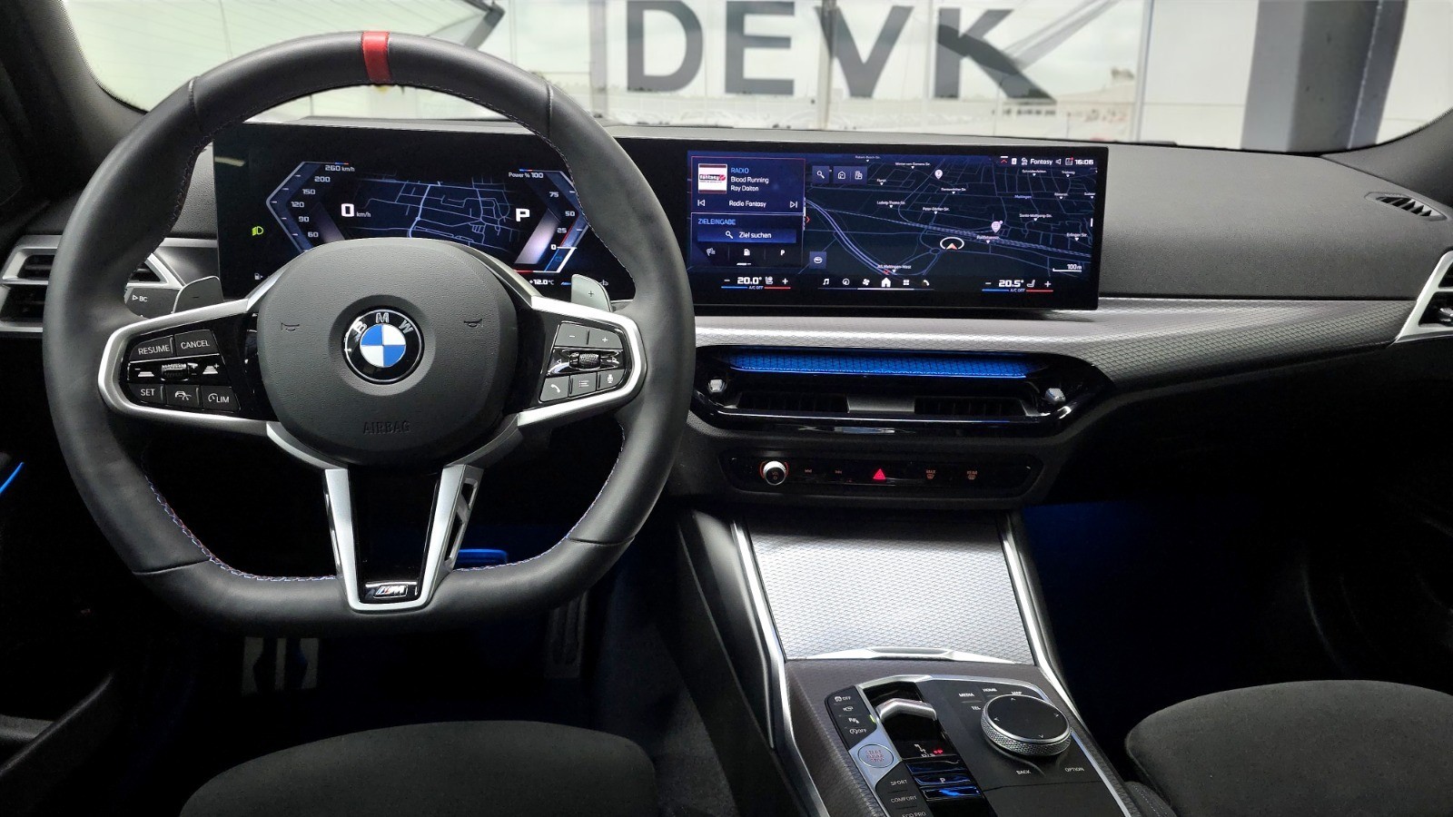 2025 BMW 340i xDrive M Sport - Image 7