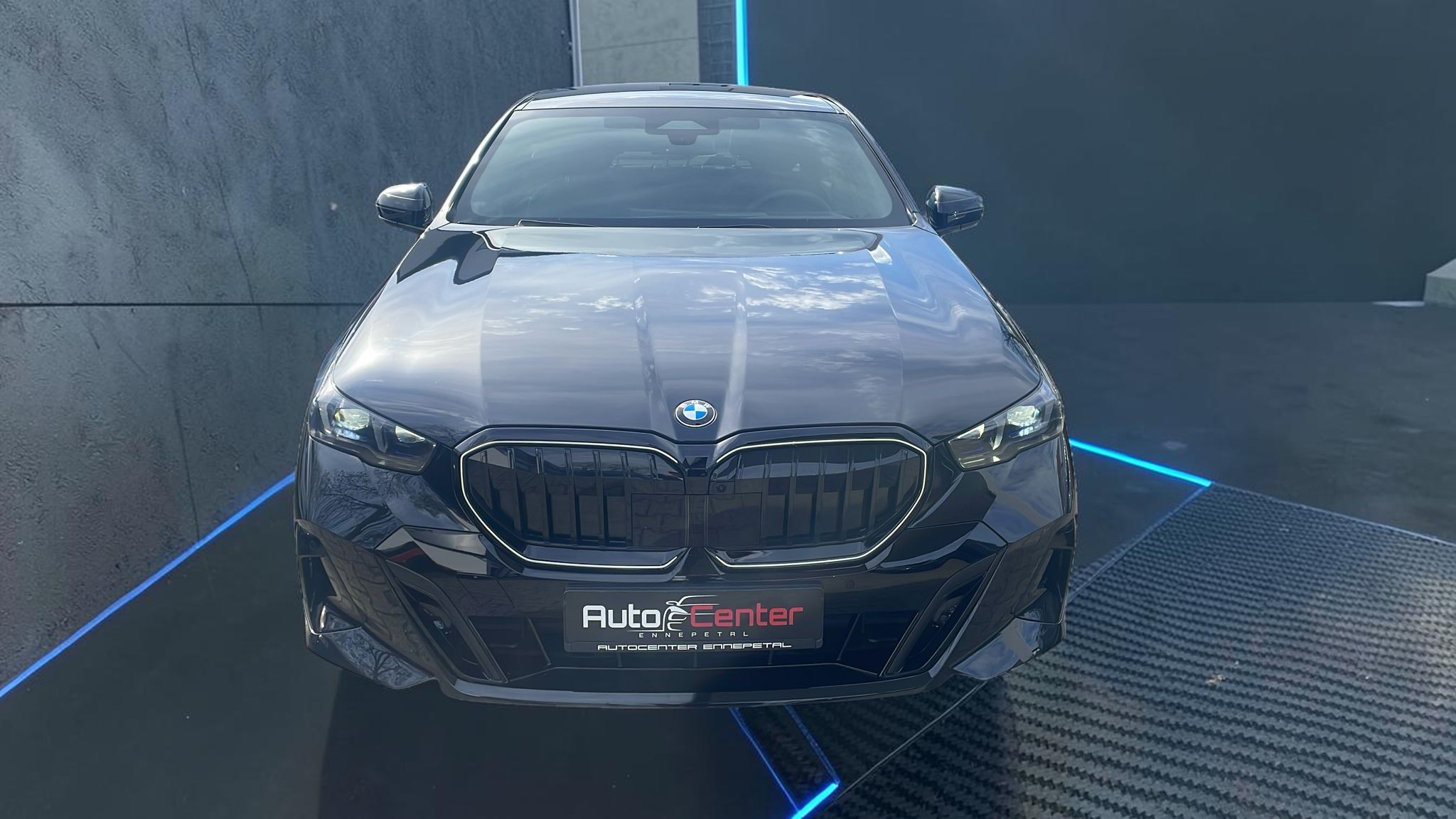 2025 BMW 540d Xdrive M - Image 9