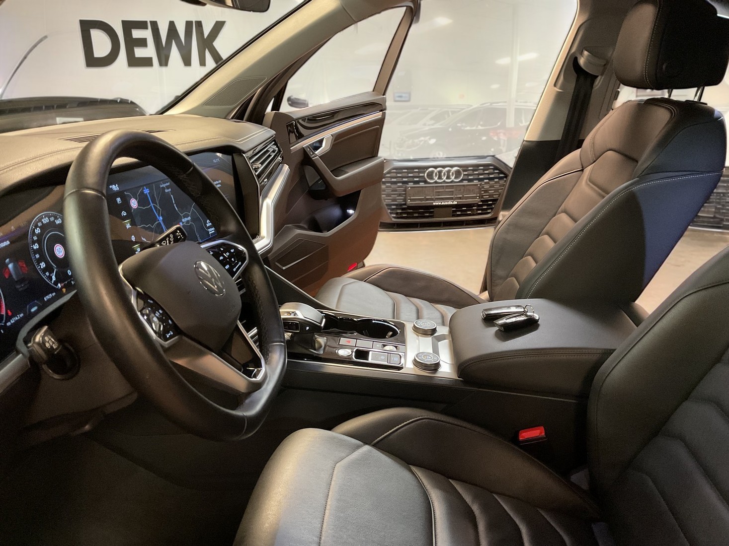 2022 Volkswagen Touareg 3.0 V6 Elegance eHybrid - Image 15